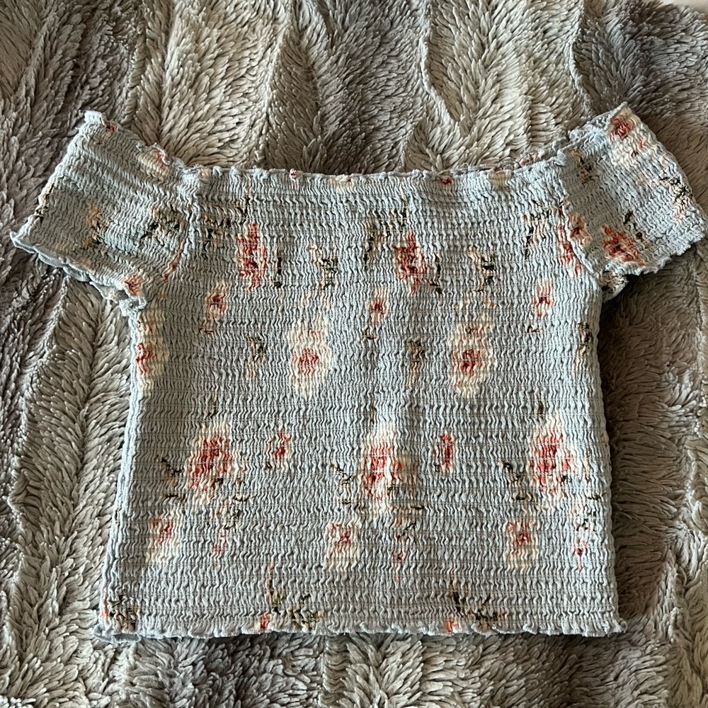 Light blue floral crop top